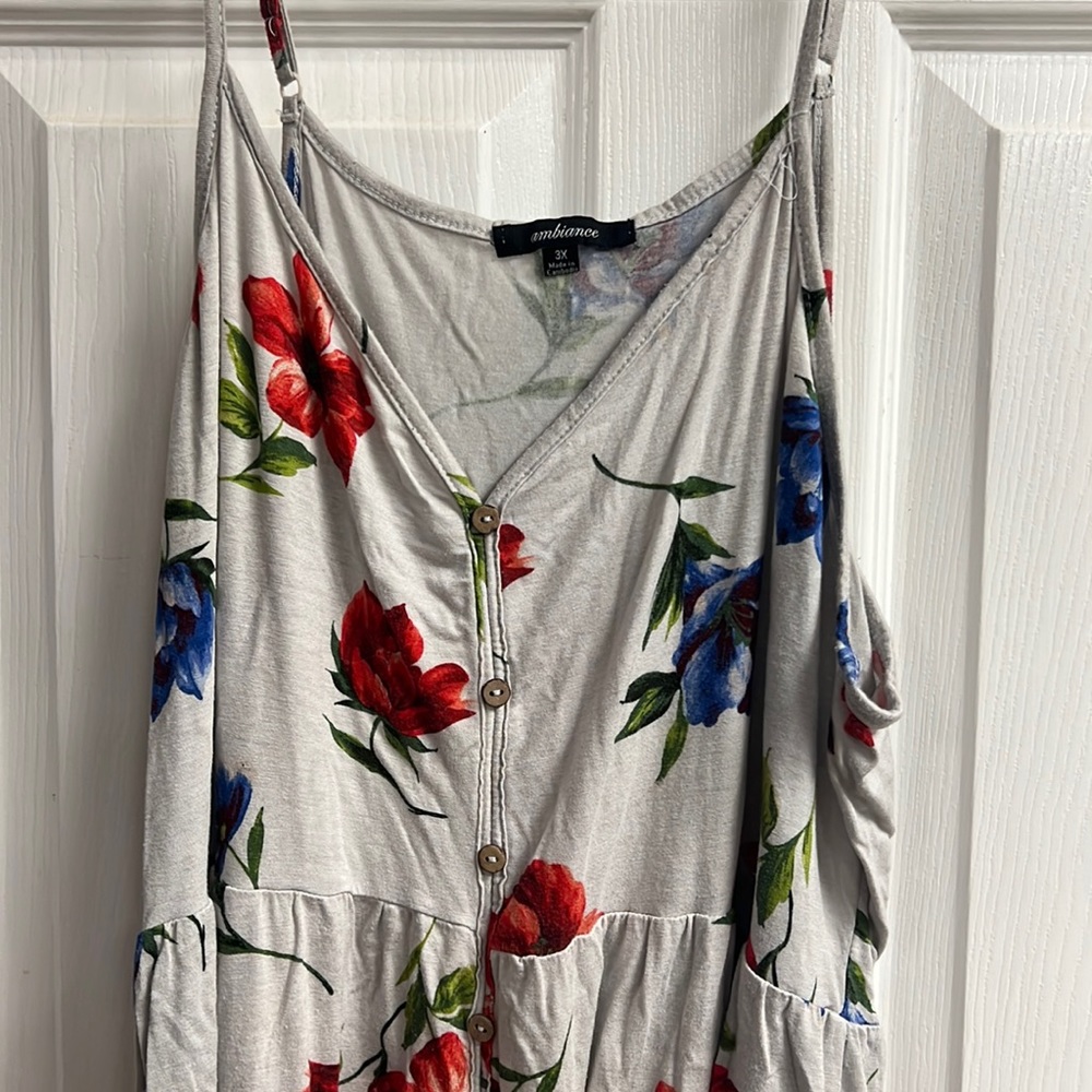 Floral tank